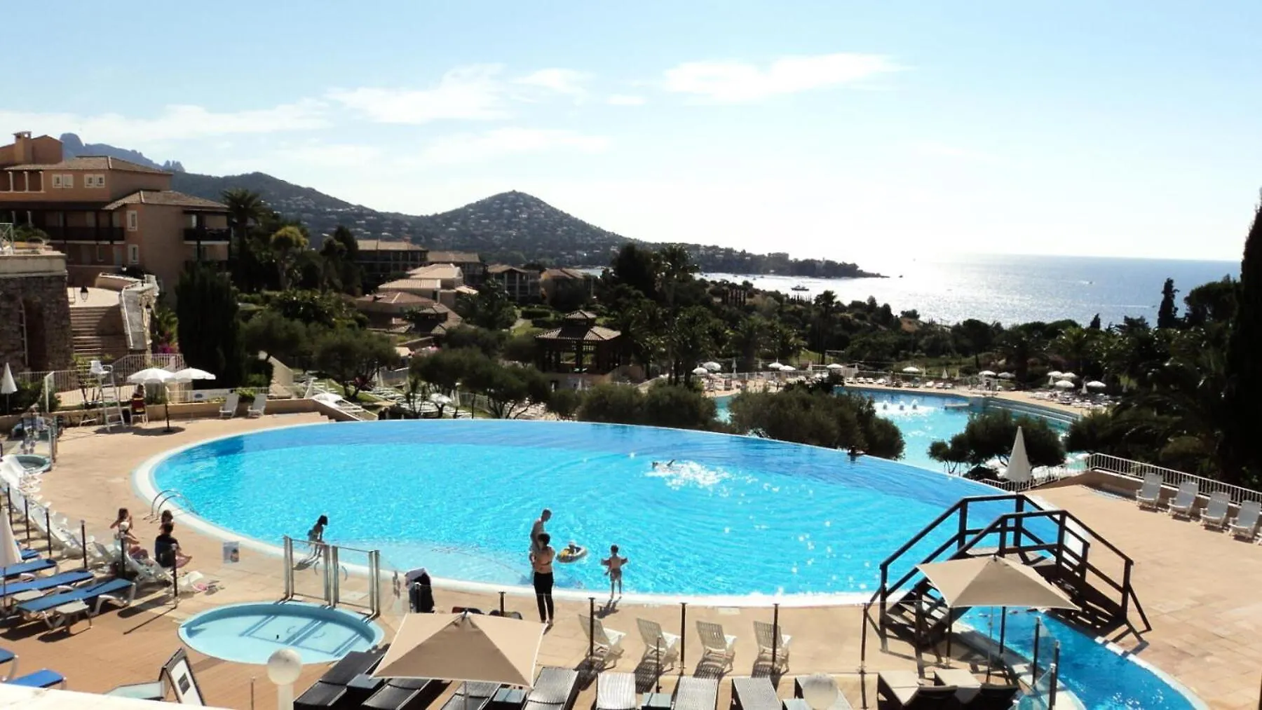 Apartment Residence Le Hameau De Cap Esterel - Maeva Home - Appartement 2 Pieces 7 Personnes - Selection Mae-7954 Saint-Raphael  France