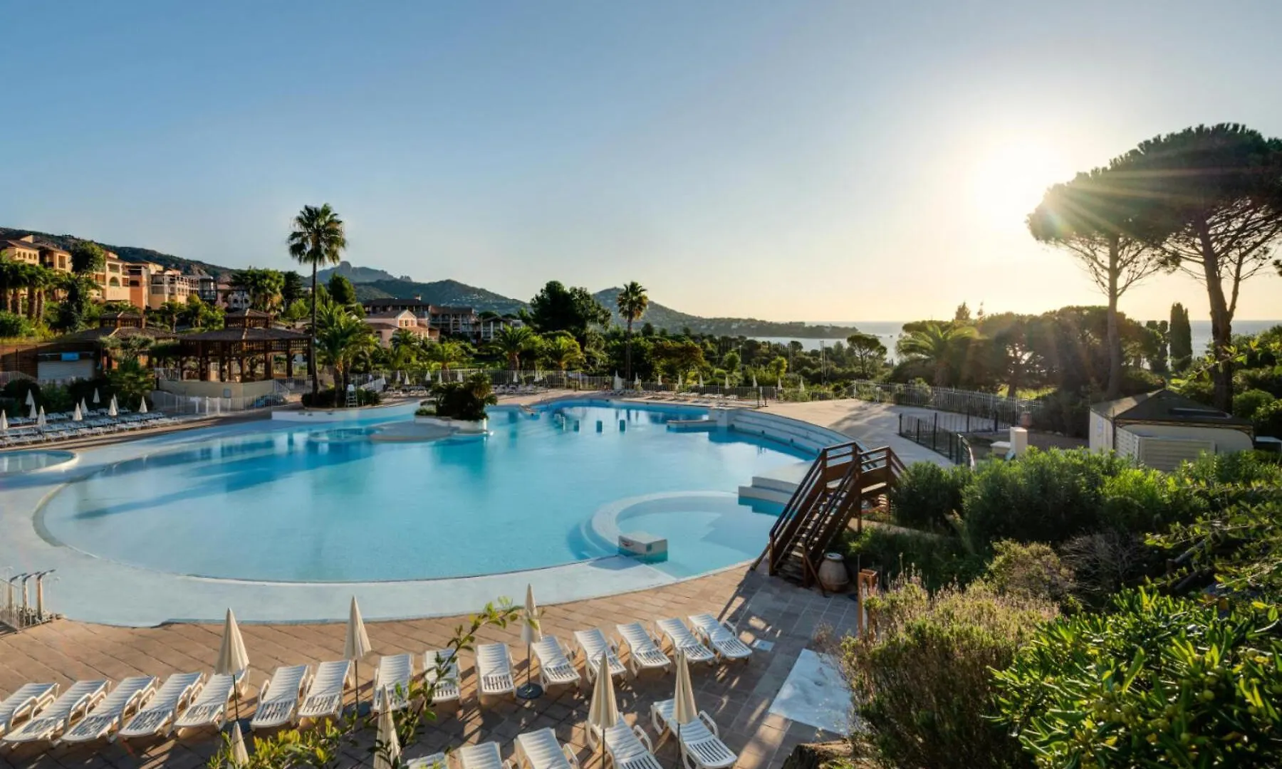 Residence Le Hameau De Cap Esterel - Maeva Home - Appartement 2 Pieces 7 Personnes - Selection Mae-7954 Saint-Raphael  France